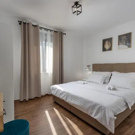 Askim Prestige Aria *