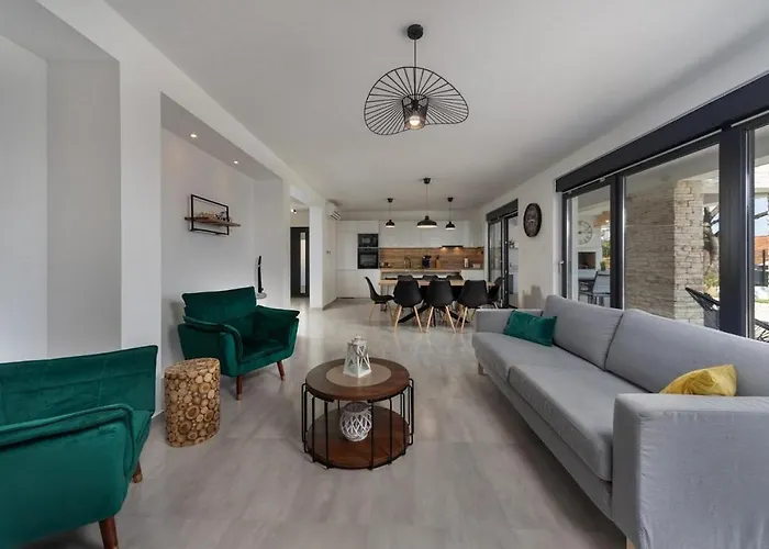 Askim Prestige Aria Матульи
